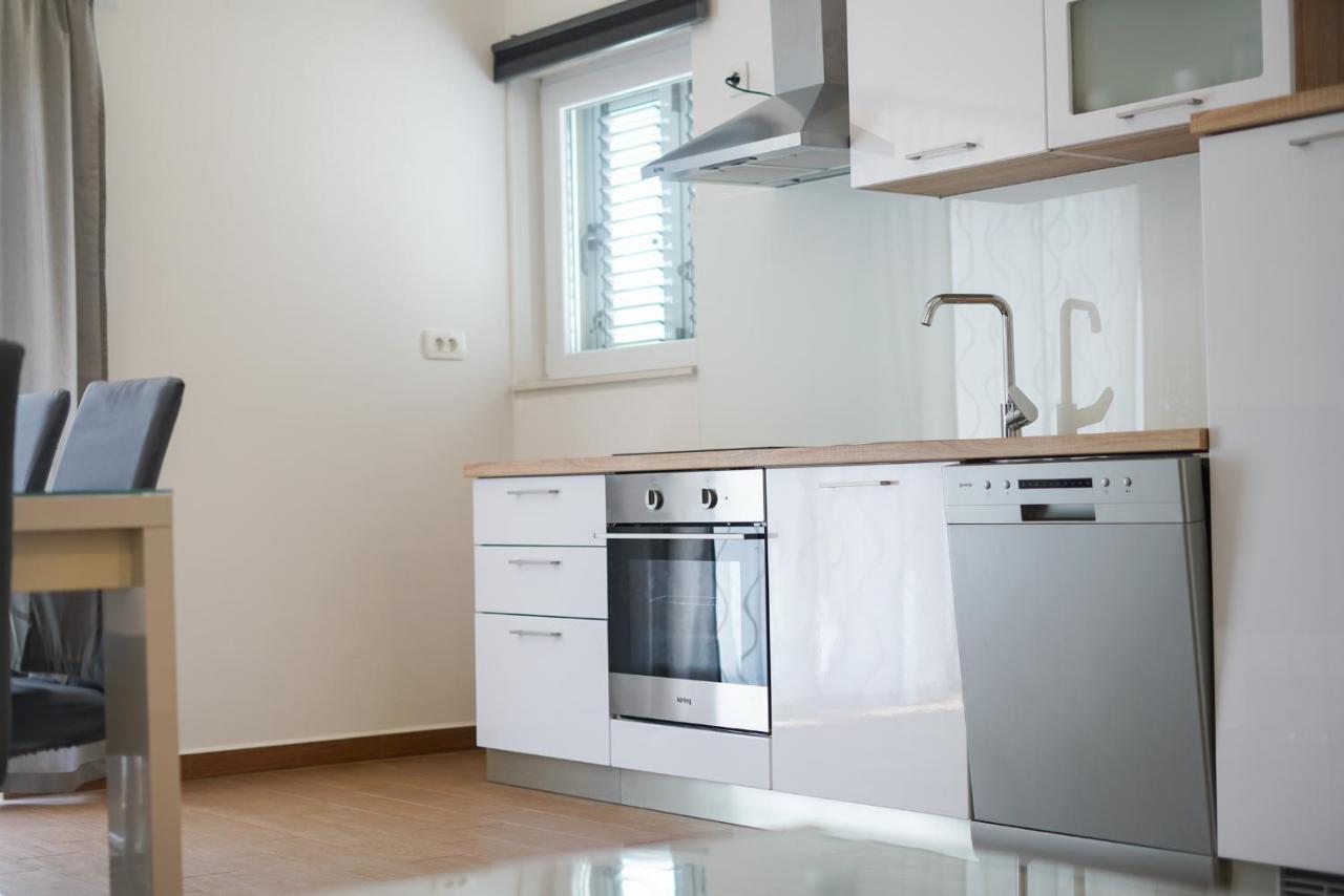 Tj 2 Apartment Zadar