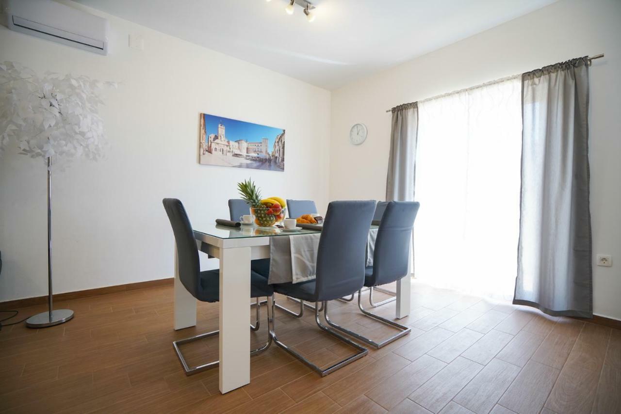 Tj 2 Apartment *