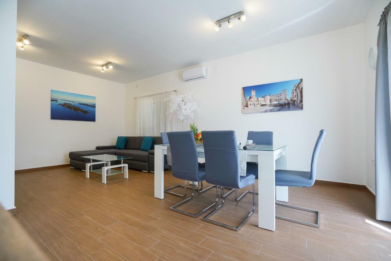 Tj 2 Apartment Zadar